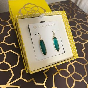 Kendra Scott Layla Emerald Cats Eye